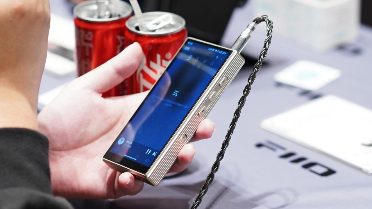 Image - FiiO M33: Compact DAP with R2R DAC