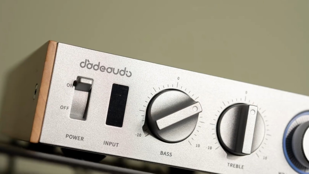 News - FiiO launches Jade Audio LEVEL 1, a 600W Stereo Amplifier