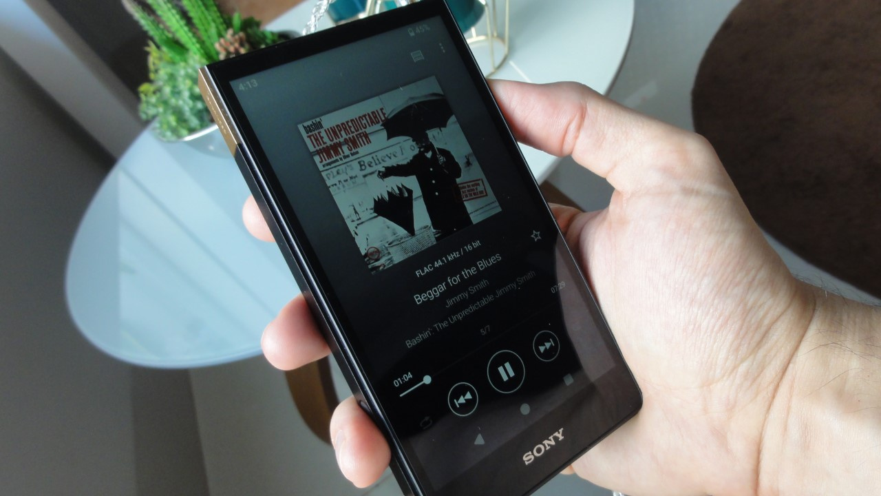 Imageem ilustrativa de DAP (Digital Audio Player) da Sony.