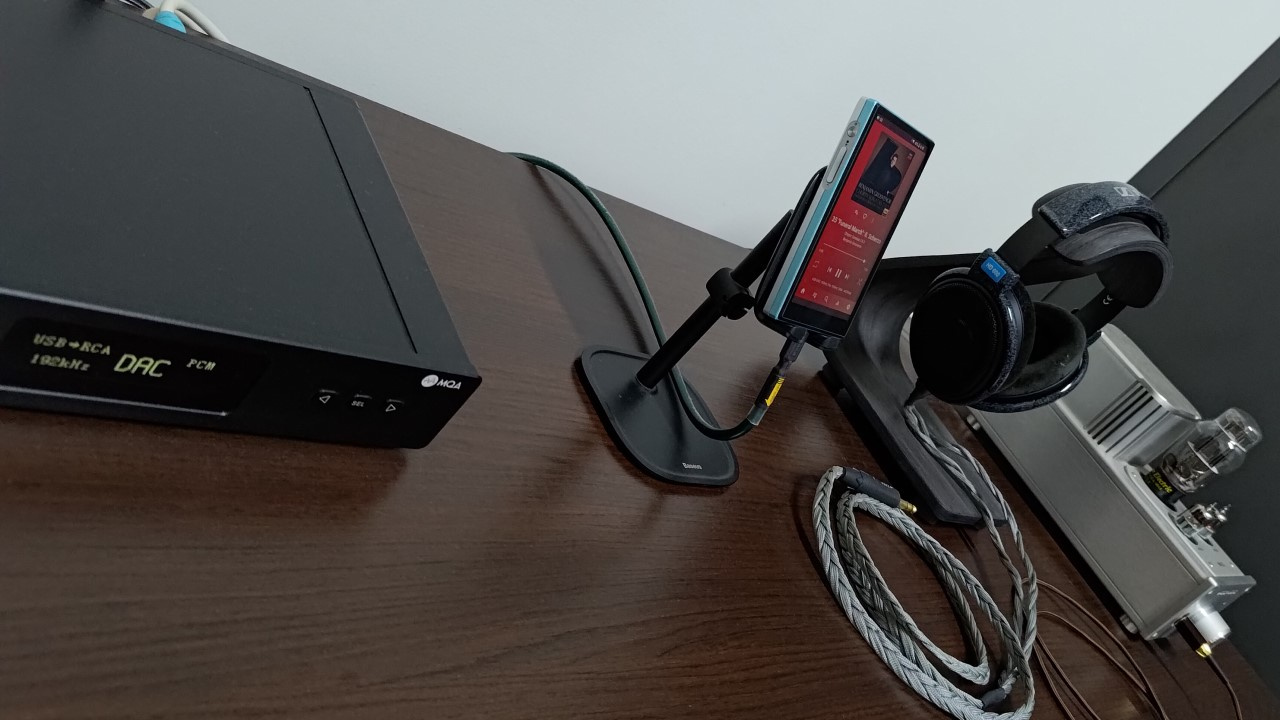 Conexão do DAP (Digital Audio Player) Android conectado a um DAC externo via USB.
