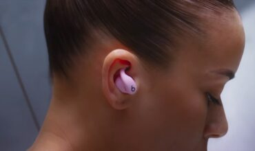 Notícia - Powerbeats Fit: um novo design para fones TWS focados em esportes