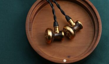 Notícia - SIVGA M300 ganha versão com plugue balanceado 4,4mm