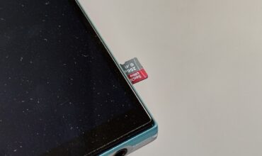 Artigo - Como instalar um cartão microSD em um DAP corretamente