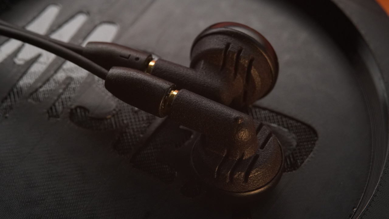 Imagem - Kawano Master: earbud com cabo removível chega por R$ 650